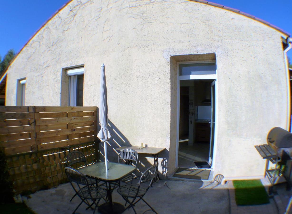 Joli appartement à 20 minutes de Montpellier Vailhauques Extérieur photo